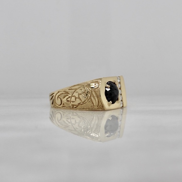 14k yellow gold Signet Ring - Picture 1 of 2